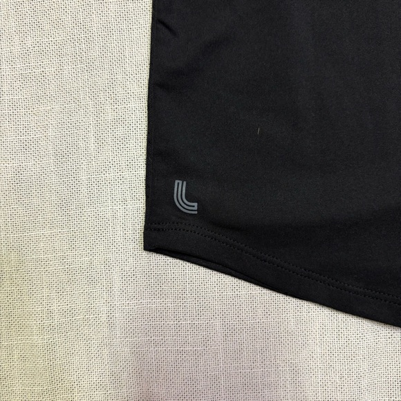 3/$30 Lole Women’s Large Black Flowy Workout Tee Keyhole Back Sheer Rear Shirt - Picture 2 of 11